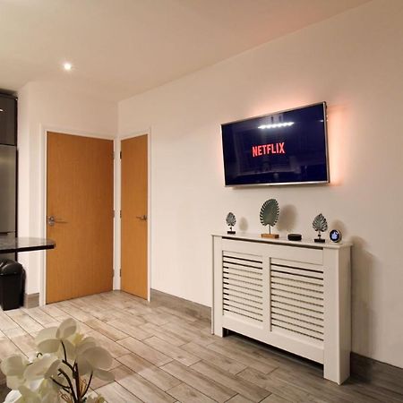Nice 2 Bed House, Office, Wi-Fi, Free Parking Belfast Kültér fotó